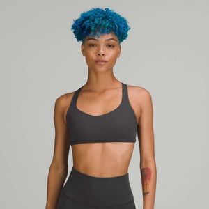 Lululemon Free to be Wild Bra - graphite grey/ strawberry milkshake - size 6